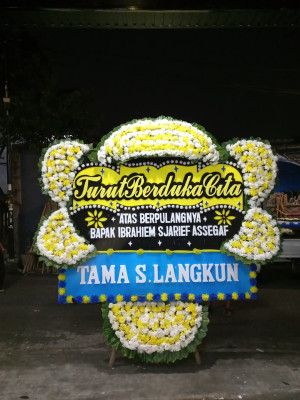 Papan Bunga Duka di Babakan Ciparay